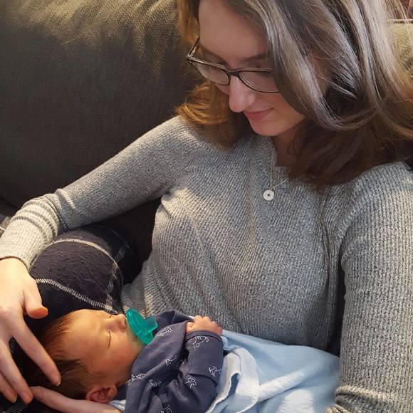 Meet your Posher, Erin - Picture 1 of 1